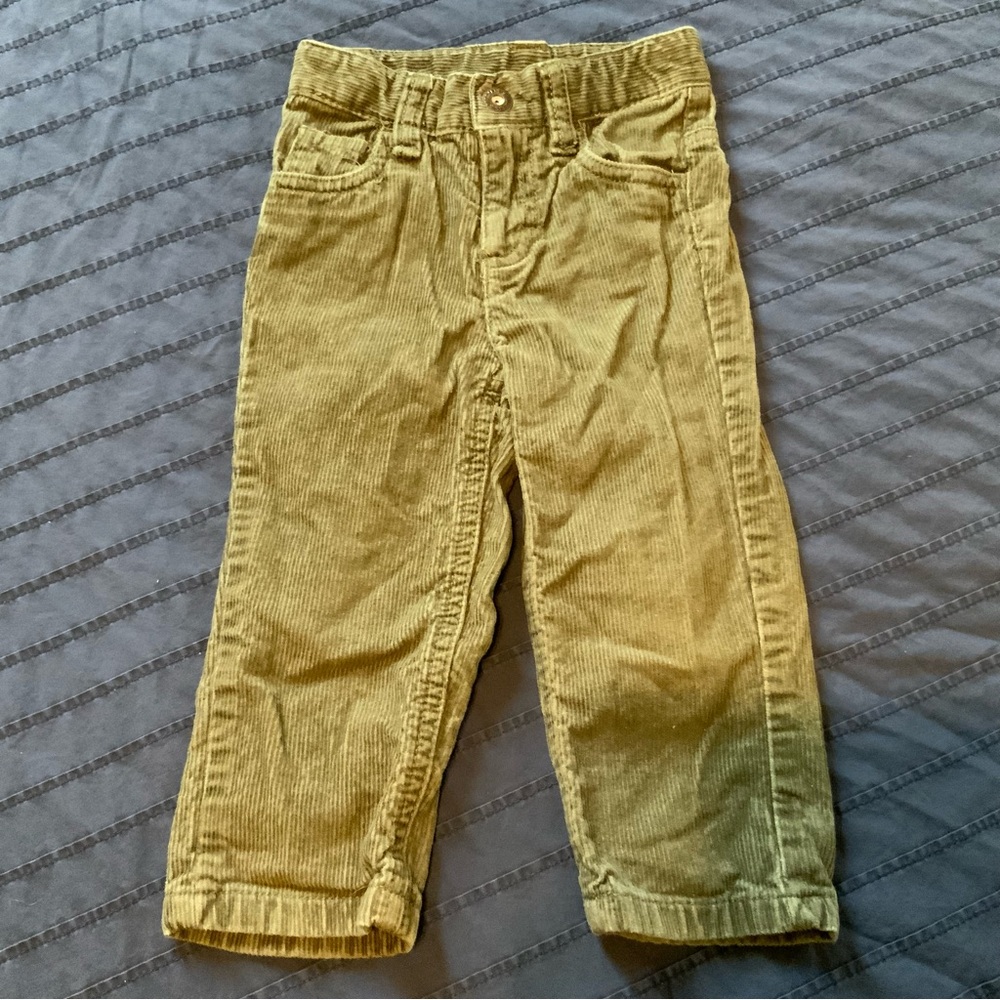 ⭐️ 5 for $15 Olive Corduroy Pants